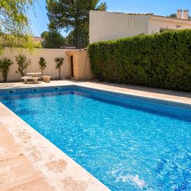 Luxurious Villa in Arcas with Private Pool, hotel en Arcas