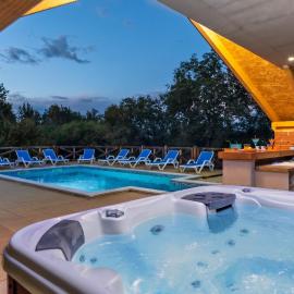 Peaceful Villa in Gornje Dubrave with Private Pool