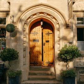Bank House - Luxury Stay in the Cotswolds