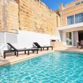 KY Orange Grove, hotel in Kerċem