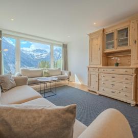 Viktoria A44 by Arosa Vacations, exklusives App im Zentrum mit privater Garage & Panoramablick