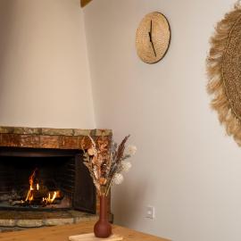 Rokani Sofita I with fireplace at Kalavrita Center