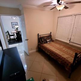 Cozynest2, hotel v destinaci Boynton Beach