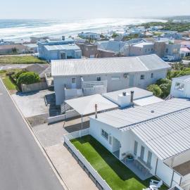 Yzerfontein Holiday Houses, hotel Yzerfonteinben