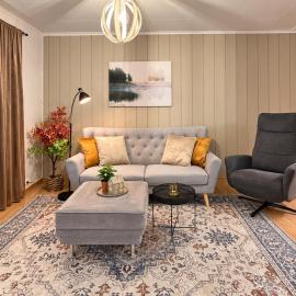 3 bedrooms near Raufoss Industrial park, hotell på Raufoss