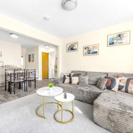 2Bed Flat, Heathrow 10 Min 1 Free Parking onsite