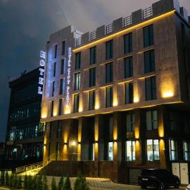 Royal City Plaza Hotel, khách sạn ở Tashkent