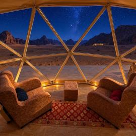 Wadi Rum Ember Bubble Camp, hotel en Disah