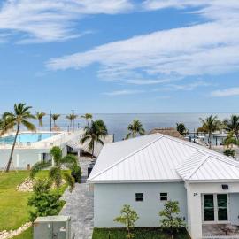 Oceans Retreat 1B 2Ba Steps to Pool Atlantic Oc