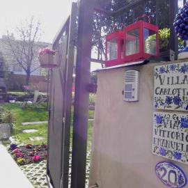 Villa Carlotta, hotel in Moniga