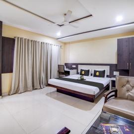 Bhilai에 위치한 호텔 Townhouse Oak Bhilai Railway Junction Formerly Hotel Lotus