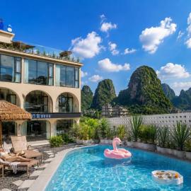 Yangshuo Miss Deng Colorful House