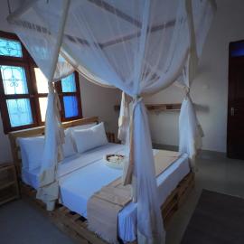 Zanzi Comfort House