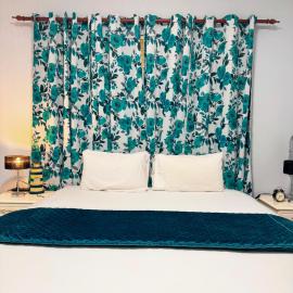 Punchbowl Premium Stay