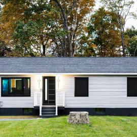 Newly Renovated Modern Home Near Saratoga