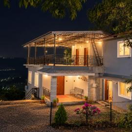 Royal Hilltop Villa 5BHK with Valley Views Panchgani