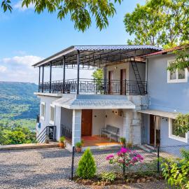 Royal Hilltop Villa 5BHK with Valley Views Panchgani