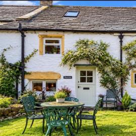 Westside Cottage, Newby, Near Clapham Village & Ingleton, Yorkshire Dales, Near Lake District, Pet Friendly, Off-Road Parking
