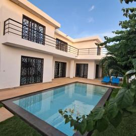 Magnifique villa 2 chambres avec piscine