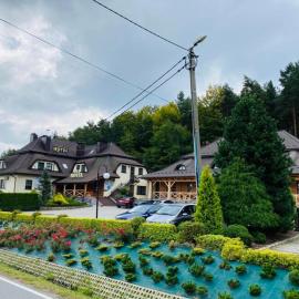 Hotel Pod Kamieniem、Lipnica Murowanaのホテル