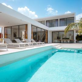 Villa Skyfall Private Pool Jan Thiel, hotel v destinaci Jan Thiel