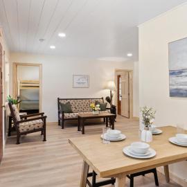 Squam Lake 3 bed plus 3 bath rental (Suite 7), hotel u gradu Holderness