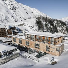 The Crystal VAYA Unique, hotel em Obergurgl