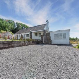 Bronyn Cottage