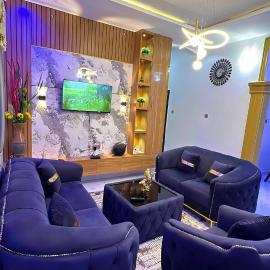 KcMoni Short-let Apartment, hotel en Ibiku
