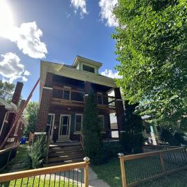 2 Bedroom Cozy Accommodation