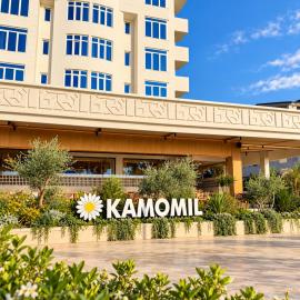 Hotel Kamomil, hotel di Durrës