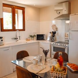 Le Cabanon d'Andréa, hotel di Forcalquier