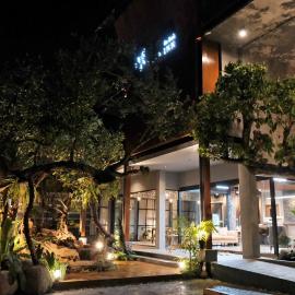 Lush Inn Hotel Palai Beach Fitness St 15 Mins To Kata Beach, хотел в Ban Suan