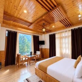Mountain Route Cottage, hotel di Manali