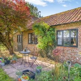 1 Bed in Yaxham oc-w33631