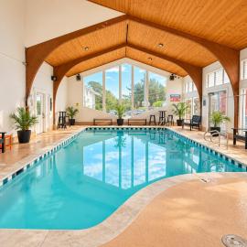 Stargazer Hotel, hotel di Monterey