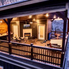 Open Skydeck with Spectacular View and Hot Tub, hotel a Sevierville
