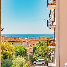 Appartamento vicino al mare con parcheggio