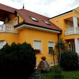 Georgina Apartman, hotel in Harkány