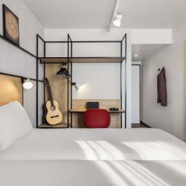 ibis Chartres Ouest Luce, hotel a Chartres
