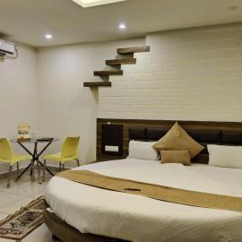 Abhilashaa Hotel, hotel a Pachmarhī