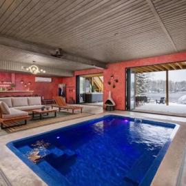 The Four Seasons Escape, hotel v destinácii Pocono Lake