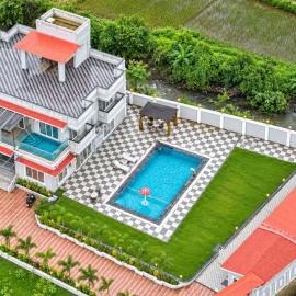 EKOSTAY Gold - Hexagon Villa