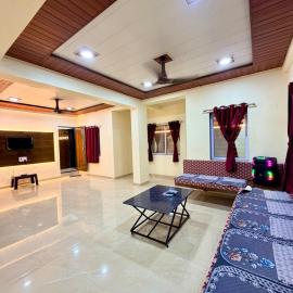 Golden Emerald Villa