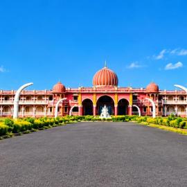 Shiv Sagar Palace,Ganpatipule, отель в городе Ганпатипуле