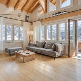 Luxury Alpine Chalet with incredible Views, hotel v destinácii Lenk