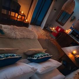 Tiny House Eco Acceso a orilla de rio, ξενοδοχείο σε Colbun