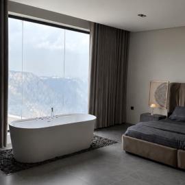 The cliff, hotel u gradu 'Al Namas'