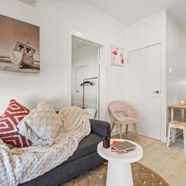 Beachside Bliss 1 Min to Henley Square