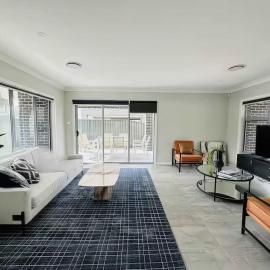 Aircabin - Denham Court - Modern - 4 Beds House、Leppingtonのホテル